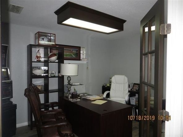 Commercial/Industrial Office: 206 Western Dr, Del Rio, TX 78840